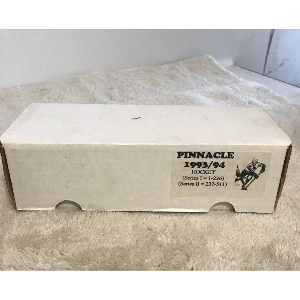 Pinnacle 1993/94 Series I & II Hockey Cards Complete Set With Wayne Gretzky & Er